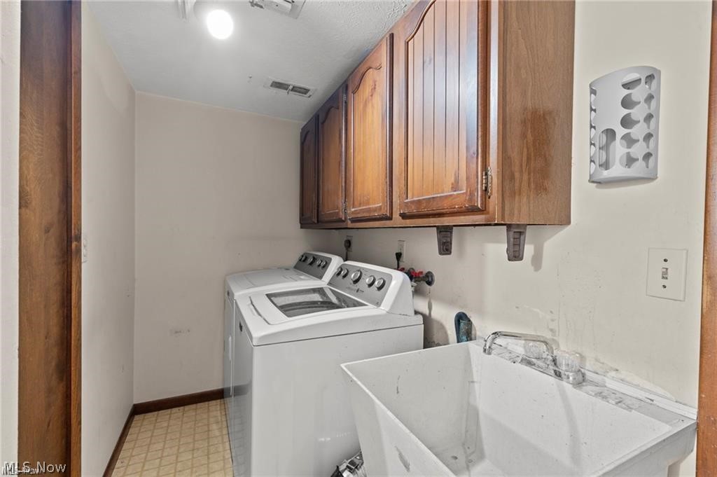 5062 Lansdowne Drive Solon OH 44139