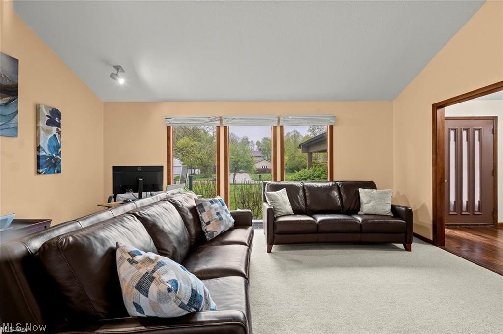 5062 Lansdowne Drive Solon OH 44139