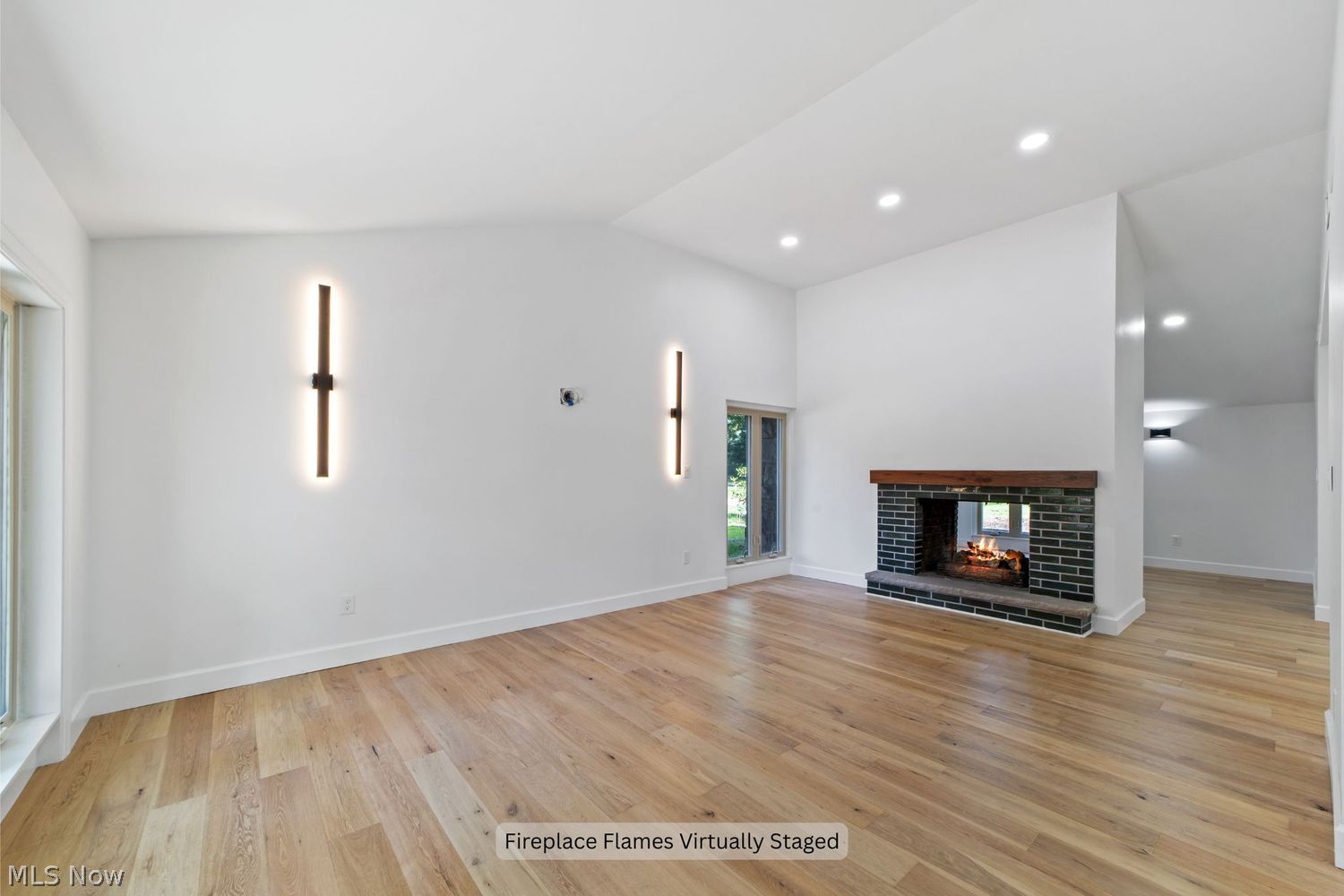 10920 Lake Shore Boulevard Bratenahl OH 44108