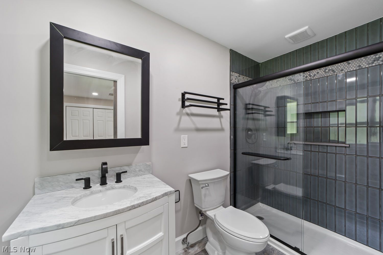 10920 Lake Shore Boulevard Bratenahl OH 44108