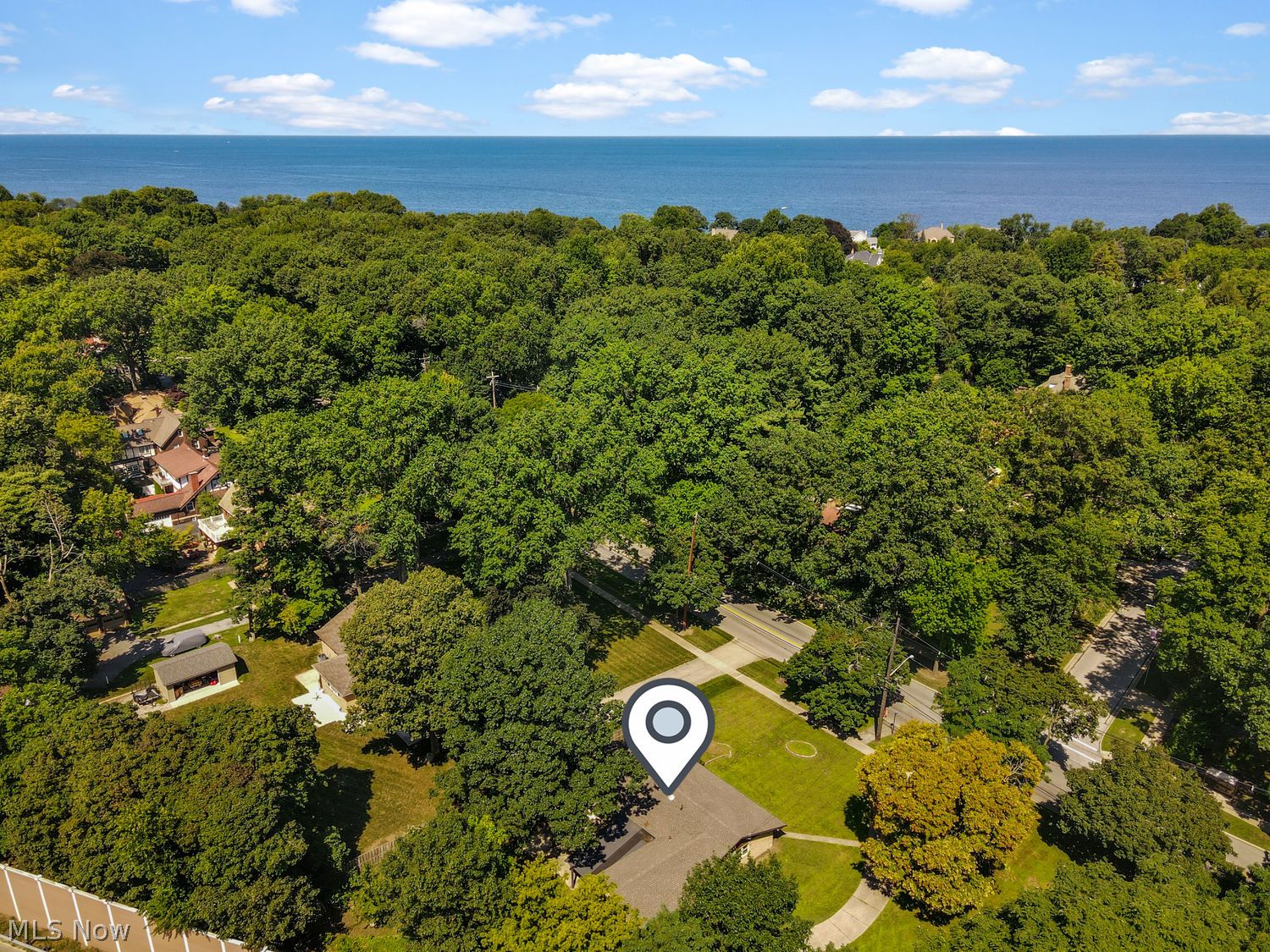 10920 Lake Shore Boulevard Bratenahl OH 44108