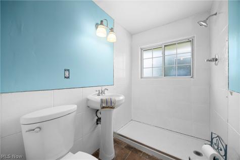 6211 Zehman Drive Brook Park OH 44142