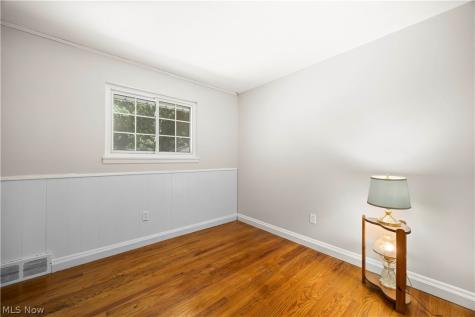 6211 Zehman Drive Brook Park OH 44142