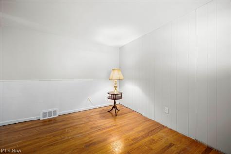 6211 Zehman Drive Brook Park OH 44142