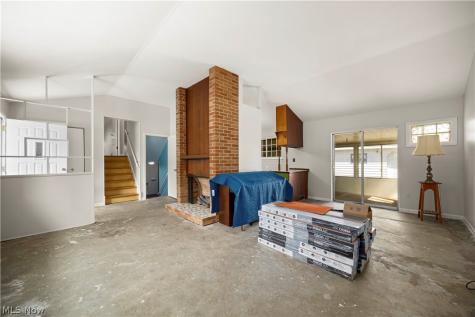 6211 Zehman Drive Brook Park OH 44142