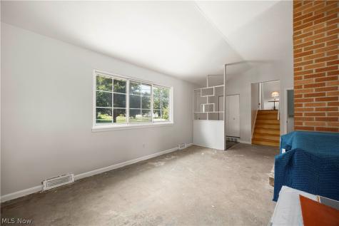 6211 Zehman Drive Brook Park OH 44142