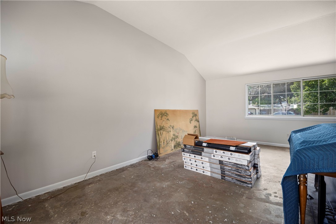 6211 Zehman Drive Brook Park OH 44142