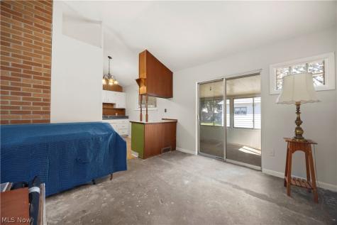 6211 Zehman Drive Brook Park OH 44142