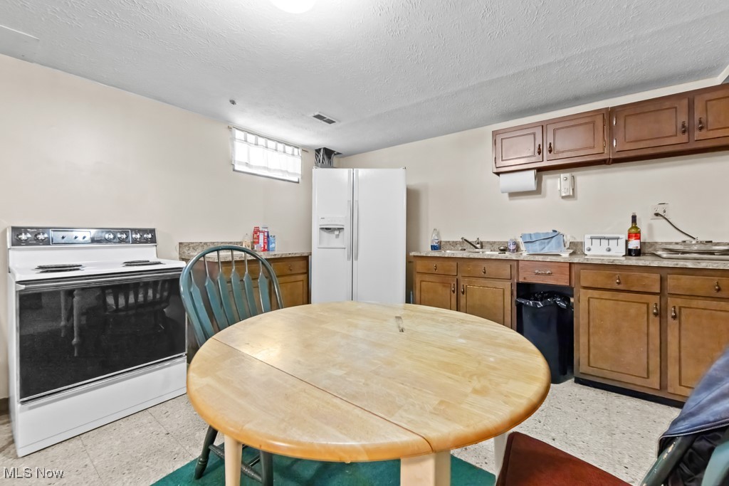 3993 Canterbury Drive Brunswick OH 44212