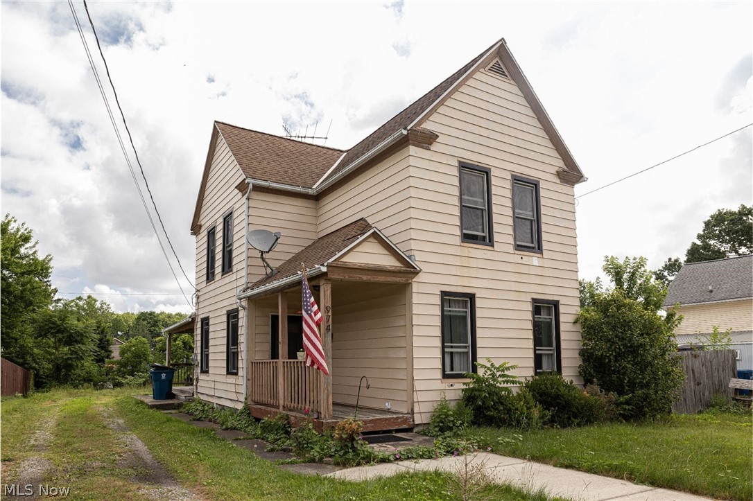 974 Chestnut Street Grafton OH 44044