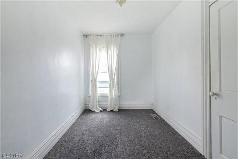 974 Chestnut Street Grafton OH 44044
