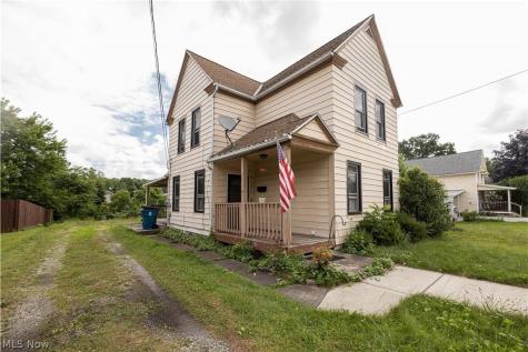 974 Chestnut Street Grafton OH 44044