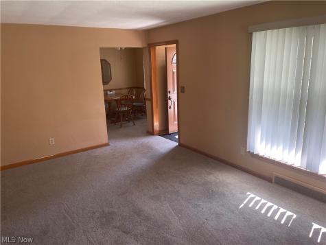403 E 323rd Street Willowick OH 44095