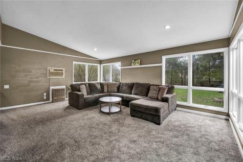 5862 Gareau Drive North Olmsted OH 44070