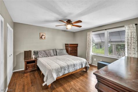 5862 Gareau Drive North Olmsted OH 44070