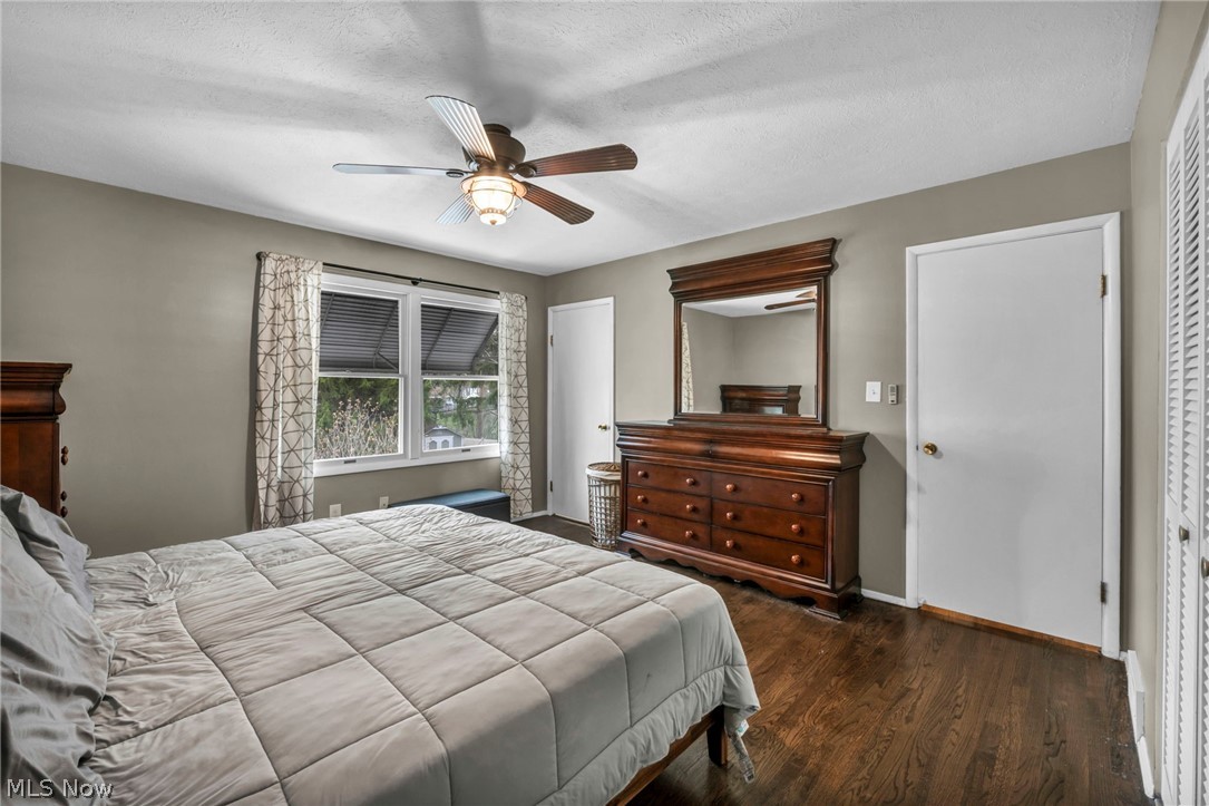 5862 Gareau Drive North Olmsted OH 44070