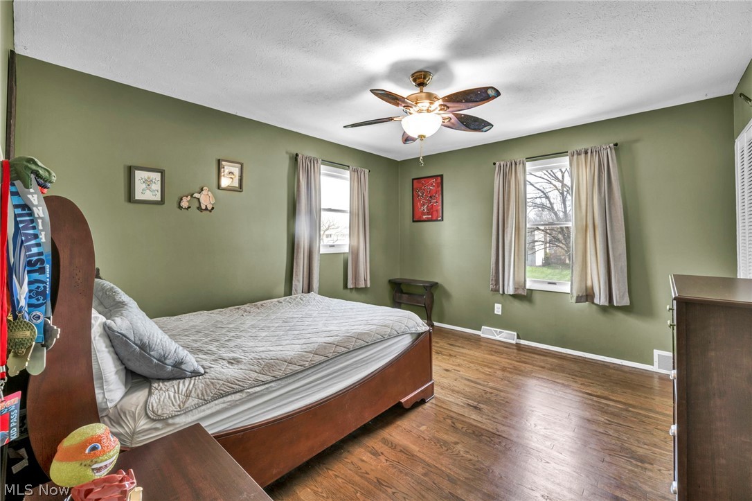 5862 Gareau Drive North Olmsted OH 44070
