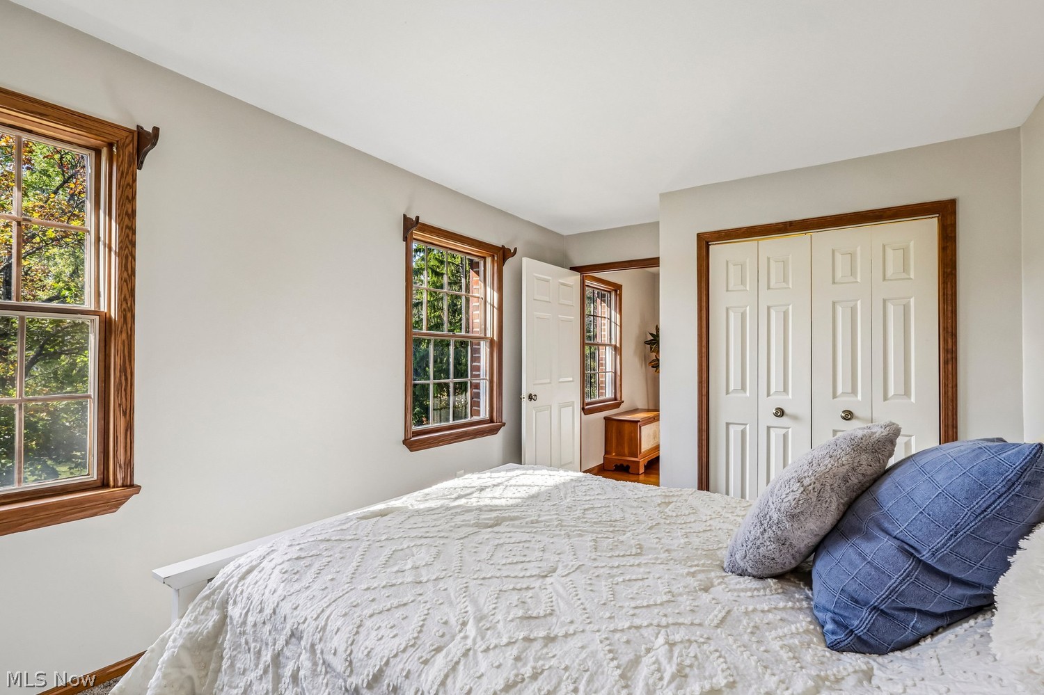 1942 W Edgerton Road Broadview Heights OH 44147