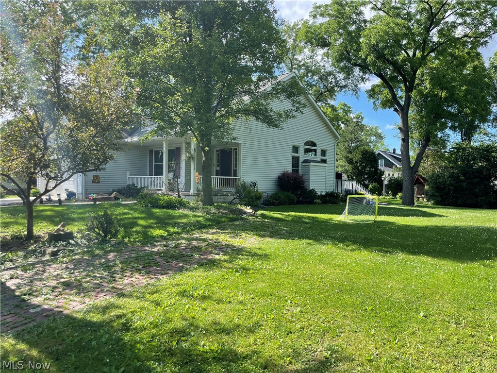 8603 Murray Road Valley View OH 44125