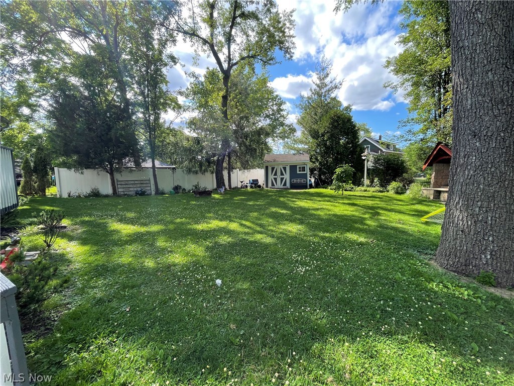 8603 Murray Road Valley View OH 44125