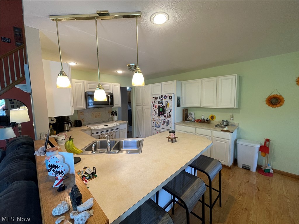 8603 Murray Road Valley View OH 44125