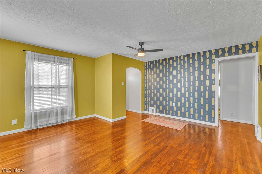 3396 W 151st Street Cleveland OH 44111