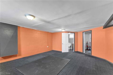 3396 W 151st Street Cleveland OH 44111