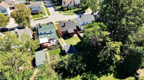 3396 W 151st Street Cleveland OH 44111