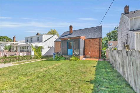 3396 W 151st Street Cleveland OH 44111