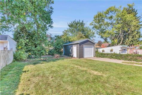 3396 W 151st Street Cleveland OH 44111