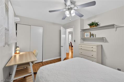 30121 Vineyard Road Willowick OH 44095