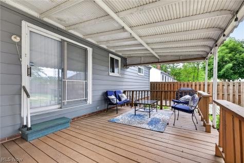 30121 Vineyard Road Willowick OH 44095