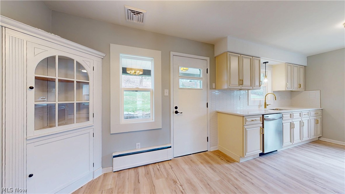 124 Stardust Drive Wintersville OH 43953