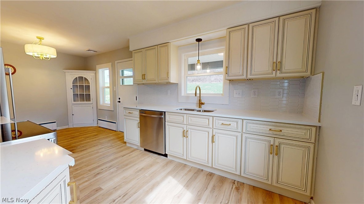124 Stardust Drive Wintersville OH 43953