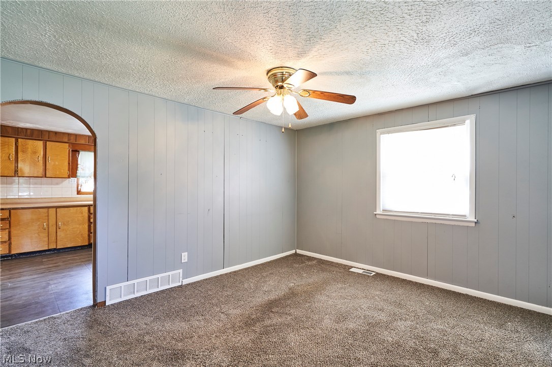 4293 Summit Road Norton OH 44203