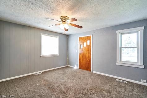 4293 Summit Road Norton OH 44203