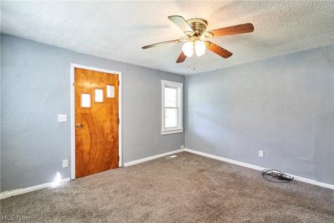 4293 Summit Road Norton OH 44203