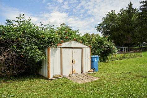 4293 Summit Road Norton OH 44203