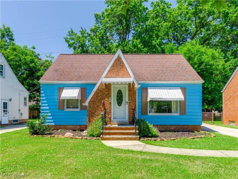294 E 264th Street Euclid OH 44132