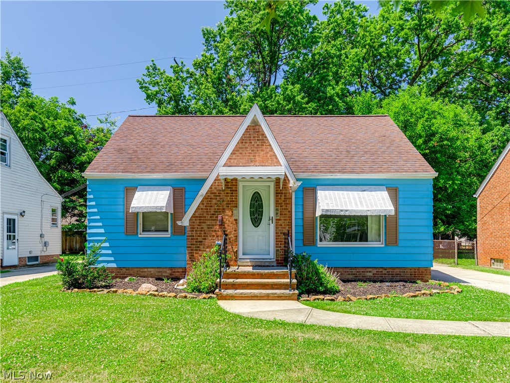 294 E 264th Street Euclid OH 44132