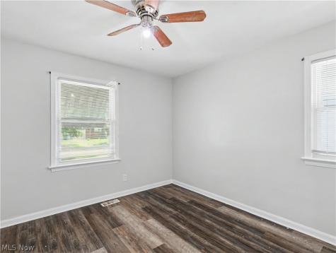 294 E 264th Street Euclid OH 44132