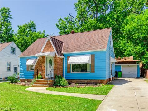294 E 264th Street Euclid OH 44132