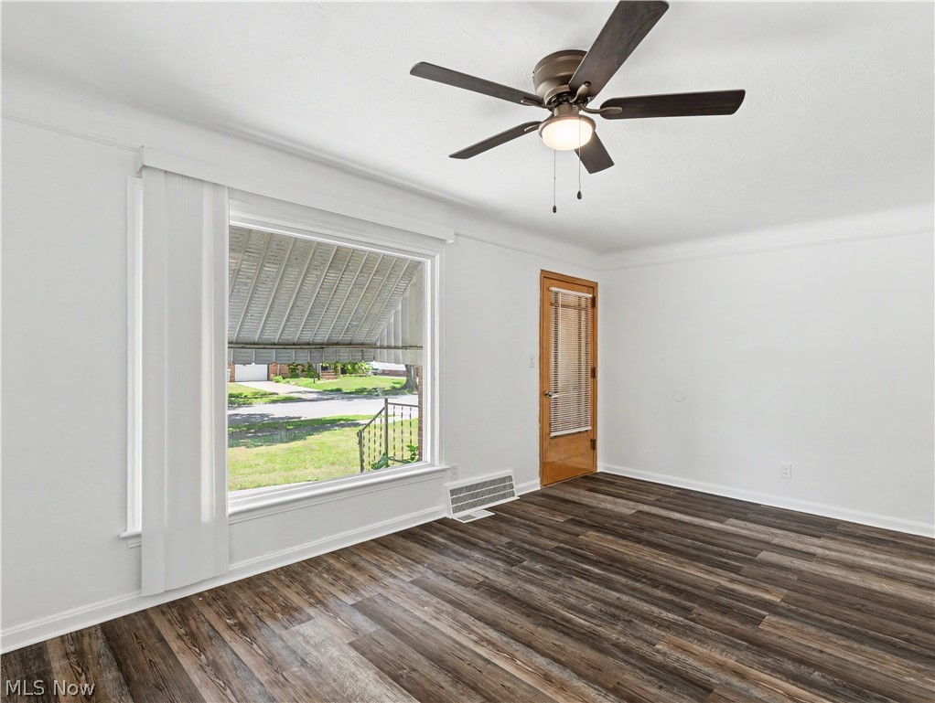 294 E 264th Street Euclid OH 44132