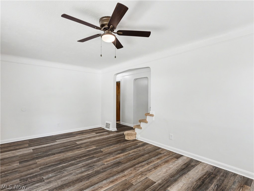 294 E 264th Street Euclid OH 44132