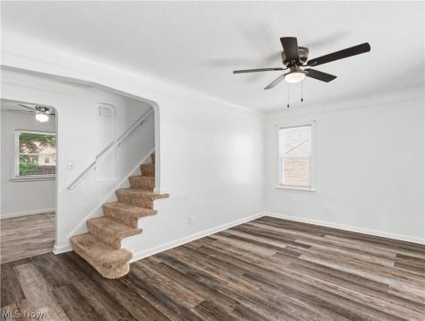 294 E 264th Street Euclid OH 44132