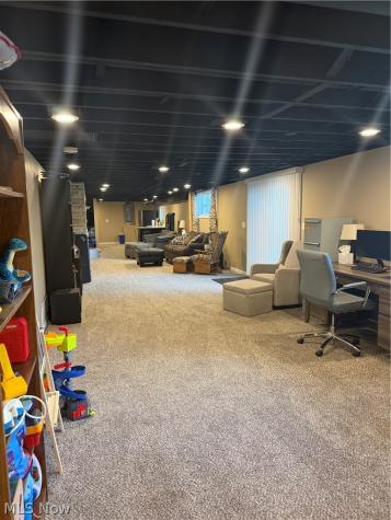 800 Woodview Drive NE Massillon OH 44646