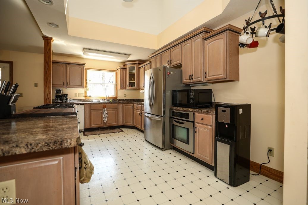 8651 Freedom Road Windham OH 44288
