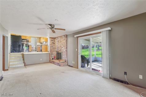 2271 Jacqueline Drive Parma OH 44134