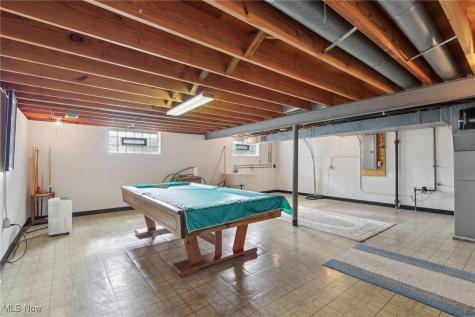 2271 Jacqueline Drive Parma OH 44134
