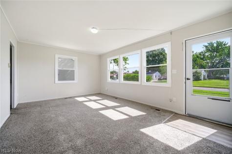 4316 Charleston Avenue Lorain OH 44055